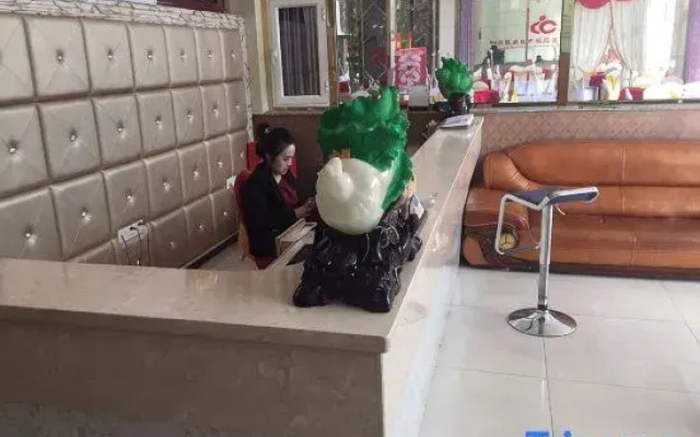 Huairen Hongda Hotel