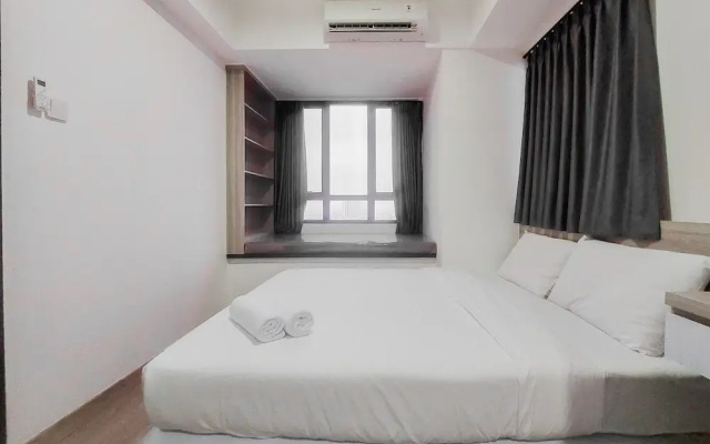 Good And Warm 2Br At Collins Boulevard Apartment