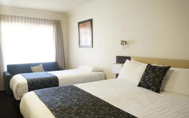 The Charles Boutique Hotel & Dining