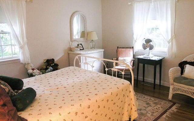 52 Monomessat Way - Three Bedroom House