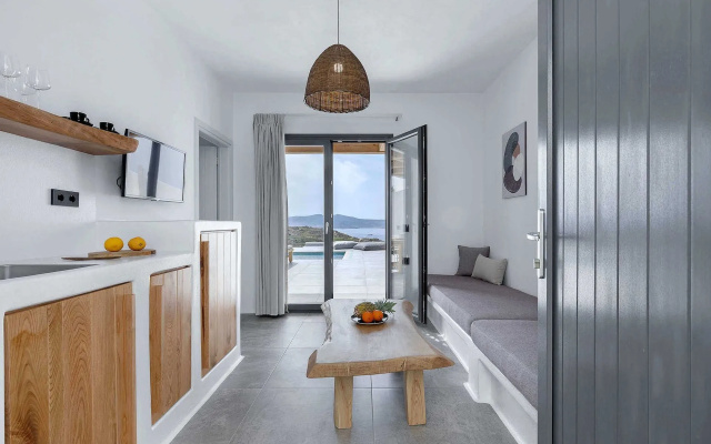 La Grande Vue Suites Naxos
