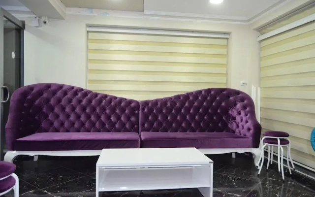 Yaman Hotel