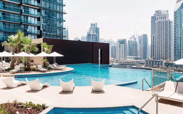 Sleek 1BR at Dubai Marina w Balcony