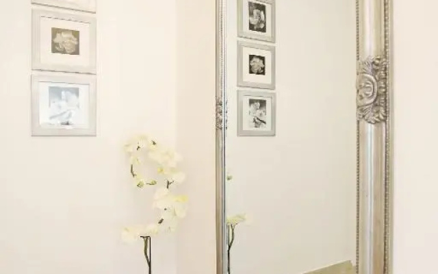 Apartment Flowers