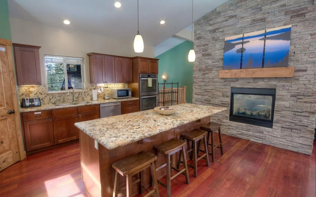 The Phoenix by Lake Tahoe Accommodations