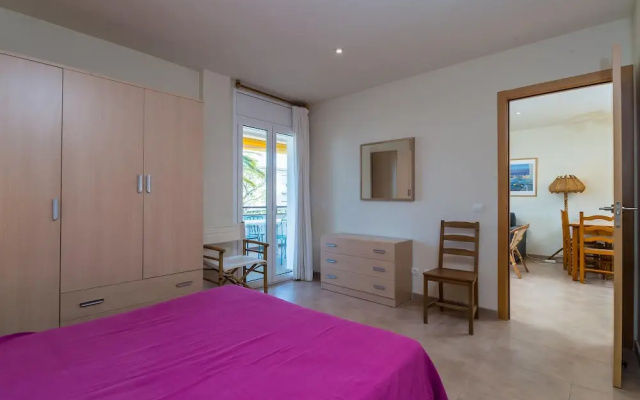 Bf-3 Calella DE Palafrugell 4 PAX