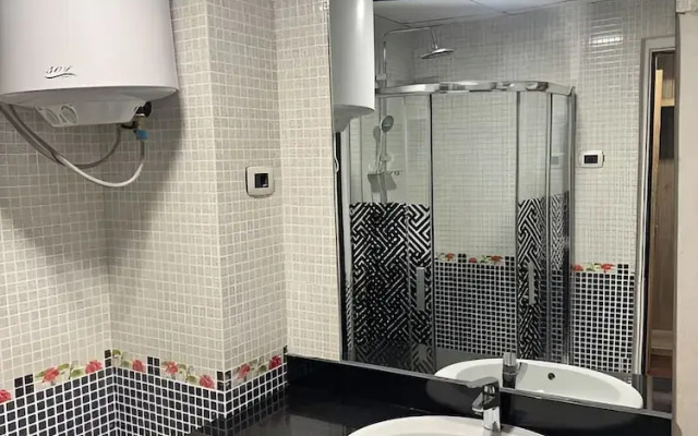 Iconic Coworking Hotel