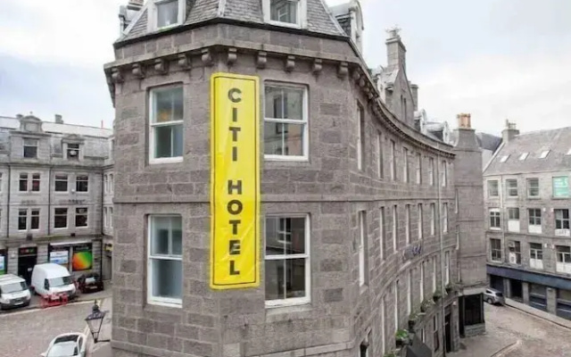 Royal Hotel