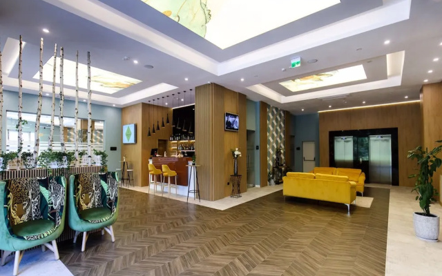 Grand View Hotel & Suites