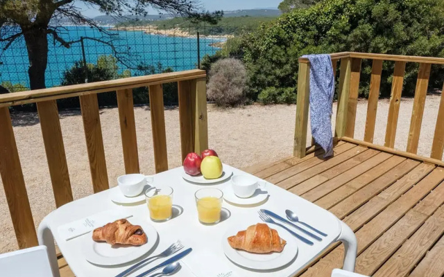 Bungalow in Tarragona by the Beach