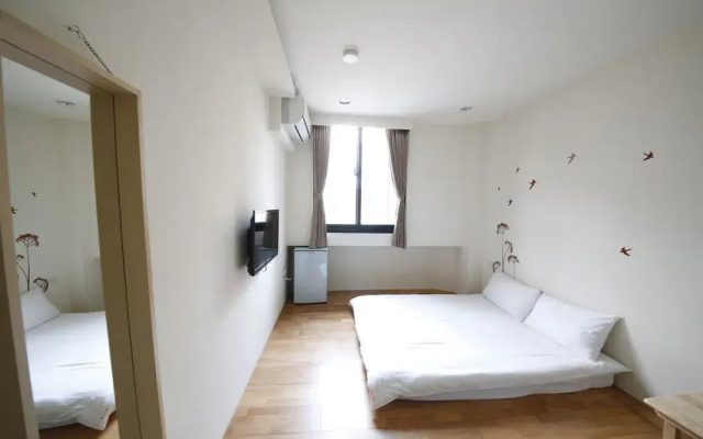 Moondoor Homestay