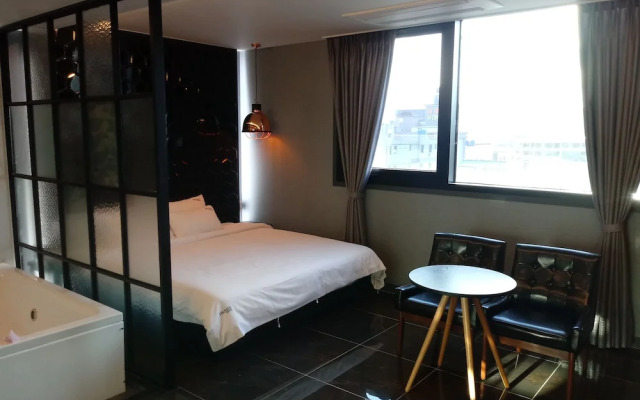 Praha Hotel