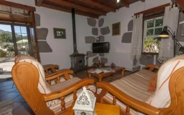 Los Bermejales