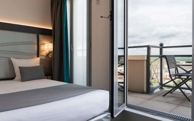 Hôtel Versailles Chantiers