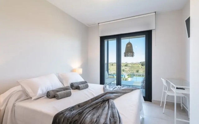 Beachfront and Family Apartment