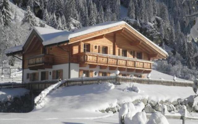 Hotel Larchhof Ratschings Рачинес-Ратскингс вид на фасад