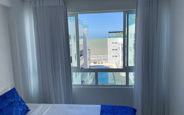 Bela Hospedagem - Vista piscina e mar