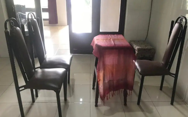 Hotel O Wisma Gading Syariah