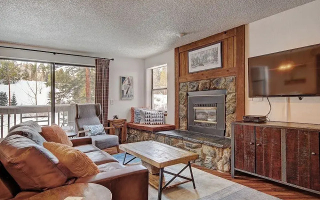 Tyra Summit A2E - 2 Br Condo