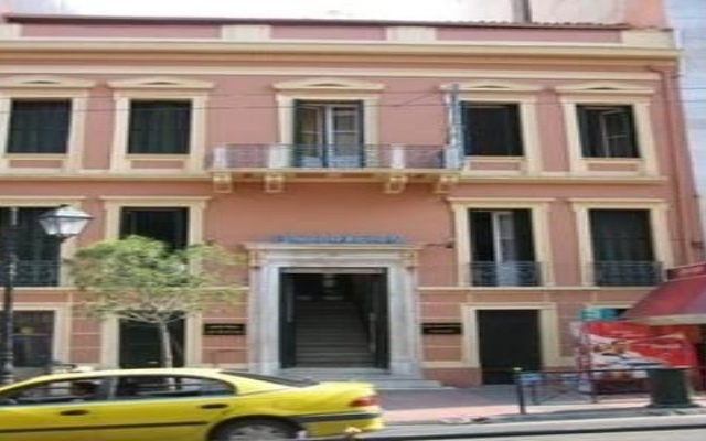 Отель Efesos - Hostel Греция, Афины - отзывы, цены и фото номеров - забронировать отель Efesos - Hostel онлайн вид на фасад