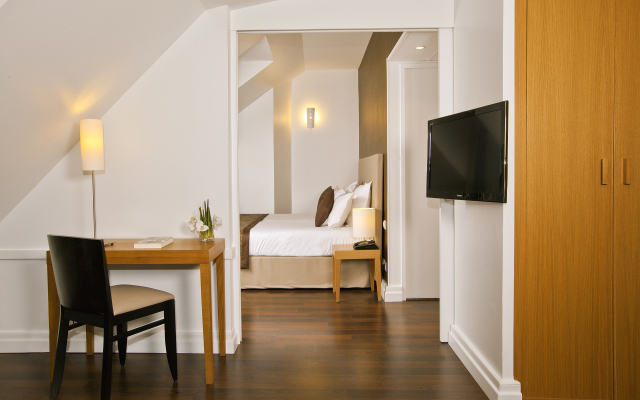 Отель Residhome Paris Opéra