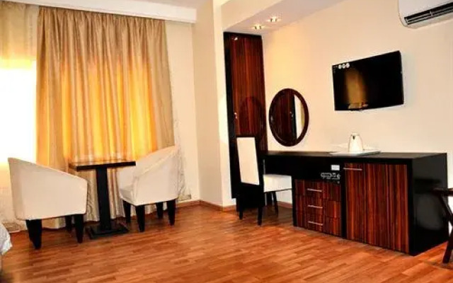 Southern Star Hotel