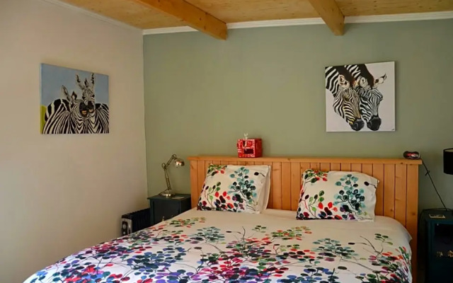B & B Boezeneren