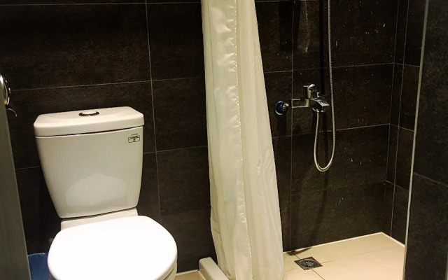 Master Chitow - Hostel
