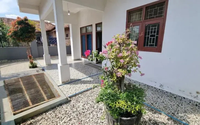 SPOT ON 93367 Wisma Sidosari Syariah