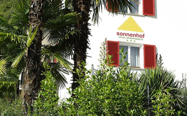 Отель Sonnenhof Италия, Марленго - отзывы, цены и фото номеров - забронировать отель Sonnenhof онлайн вид на фасад