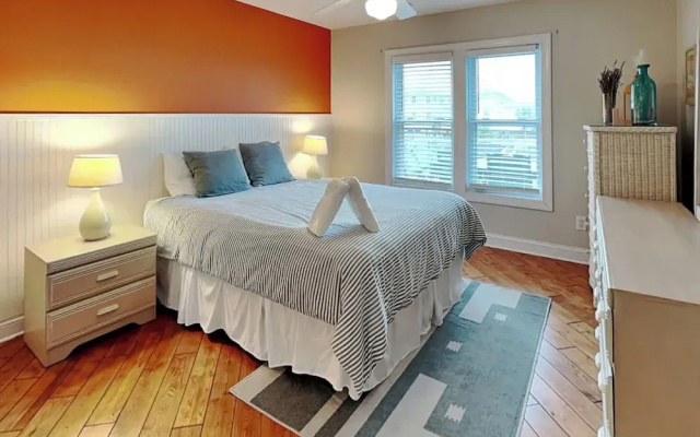 The Water Bear by Topsail Realty
