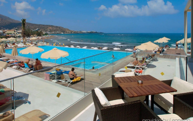 I Resort Beach Hotel & Spa