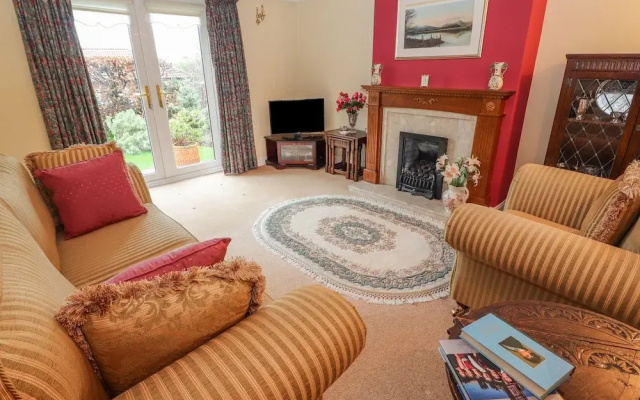 Bryn Offa Cottage