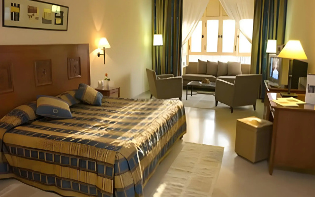 Alhambra Thalasso Hotel