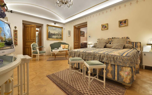 Charming Prague Downtown Flat