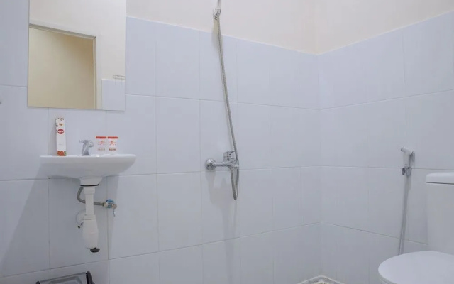 Gold Line Guest House