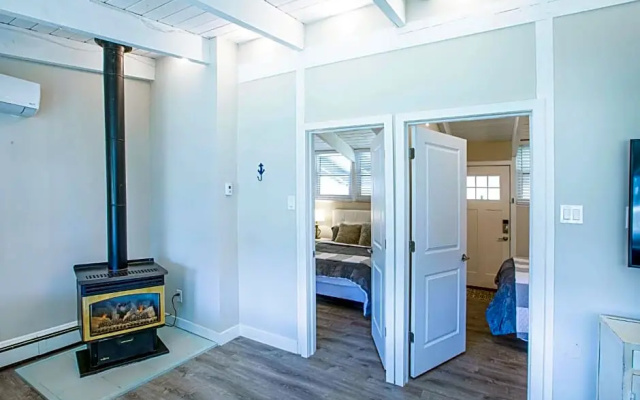 2BR Boutique Suite #8