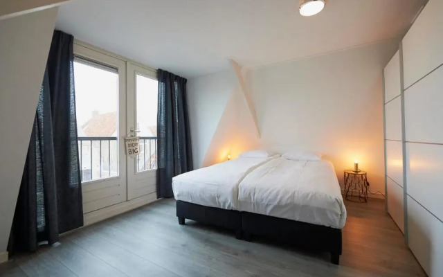Harlingen oldtown apartment