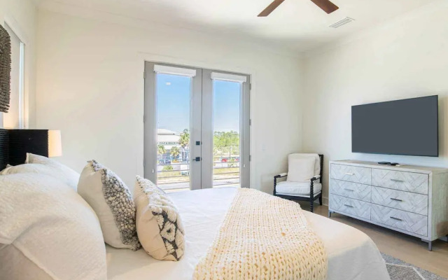 Viviana #1 by Southern Vacation Rentals