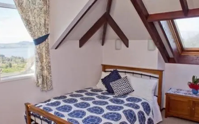 Lakeview Heights BB Farmstay