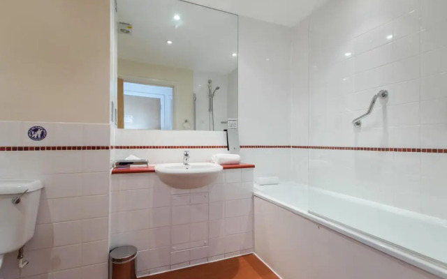 PREMIER SUITES Bristol Redcliffe