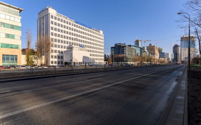 Отель a&o Warsaw Wola Польша, Варшава - отзывы, цены и фото номеров - забронировать отель a&o Warsaw Wola онлайн вид на фасад