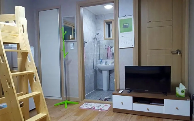 The 1st Andong Hostel