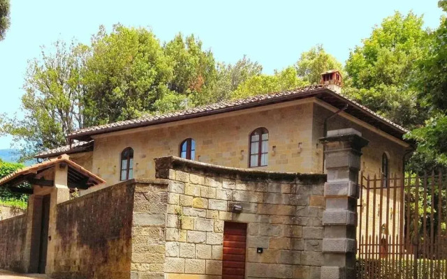 House With Ancient History in Quiet Location