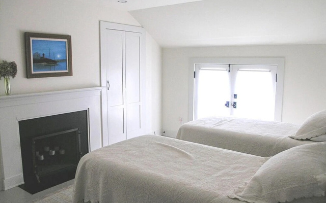 27 Barcliff Avenue Four Bedroom House