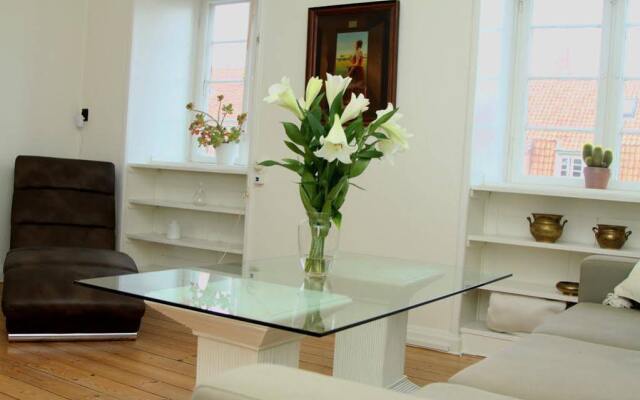 Отель Valmuevej Apartment Дания, Копенгаген - отзывы, цены и фото номеров - забронировать отель Valmuevej Apartment онлайн комната для гостей