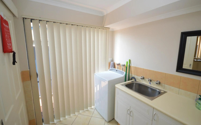 Blue Ocean Villa 7 - Kalbarri WA