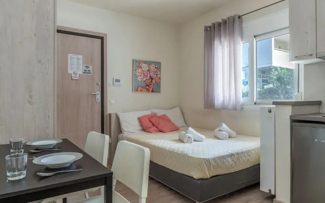 Elvita Apartments 3
