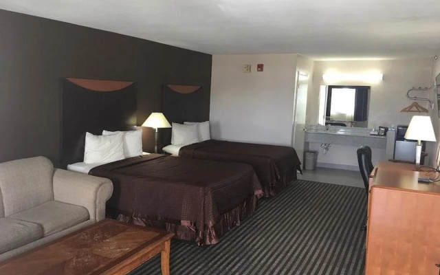Cypress Inn