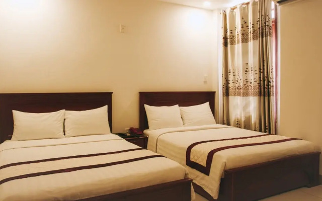 Bright Hotel